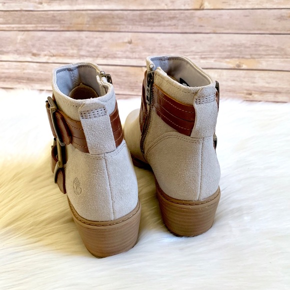 Timberland Sutherlin Bay Cross Strap Ankle Boots - Picture 6 of 8